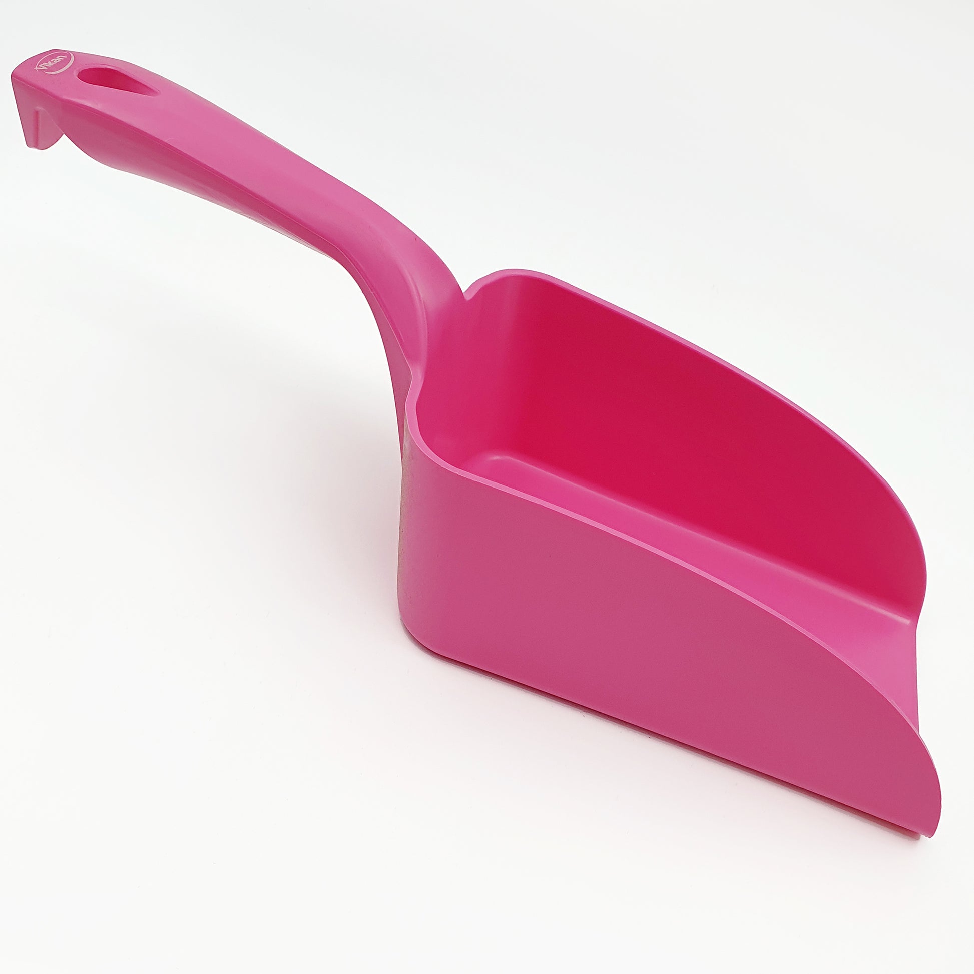 hand-scoop-pink-side