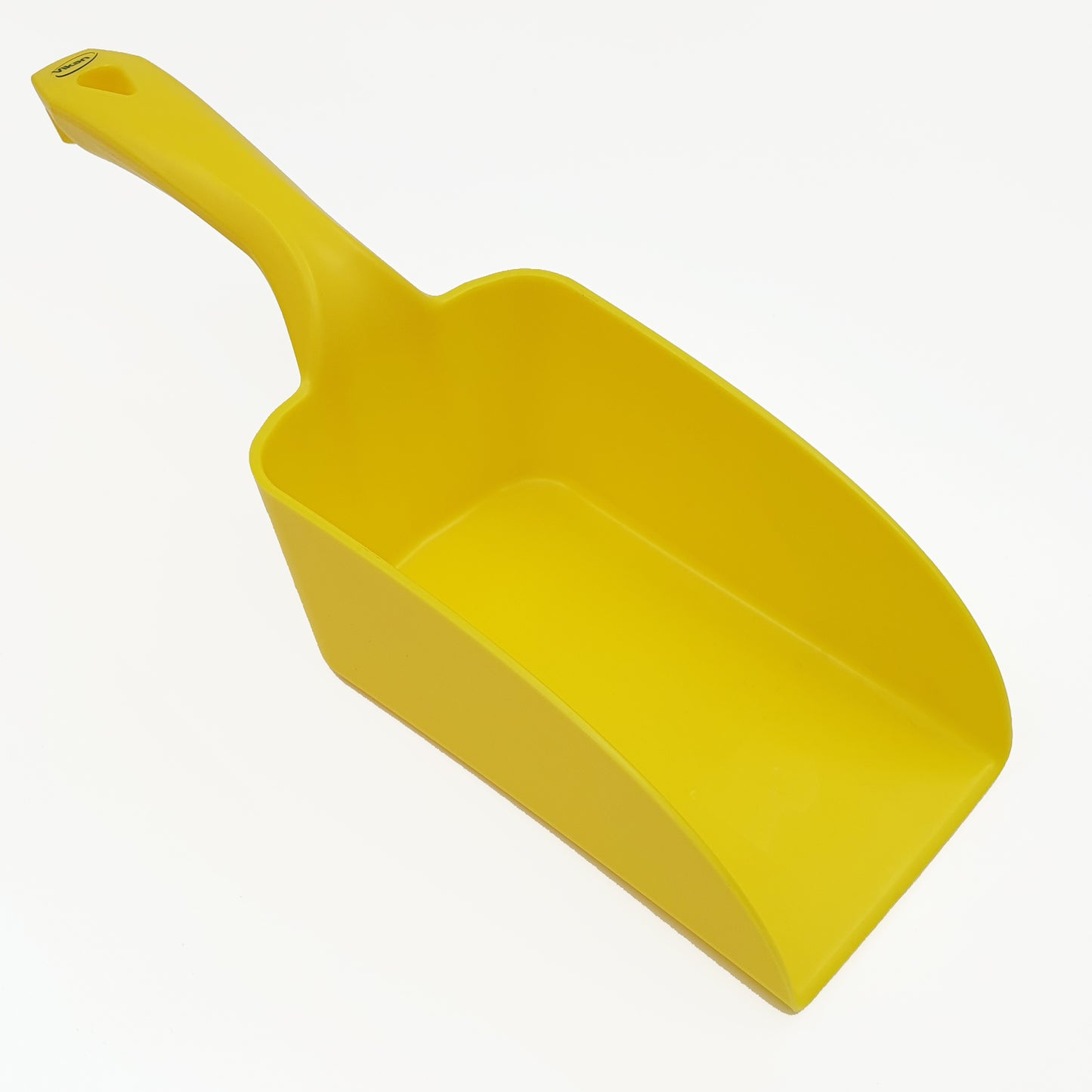 hand-scoop-yellow-front